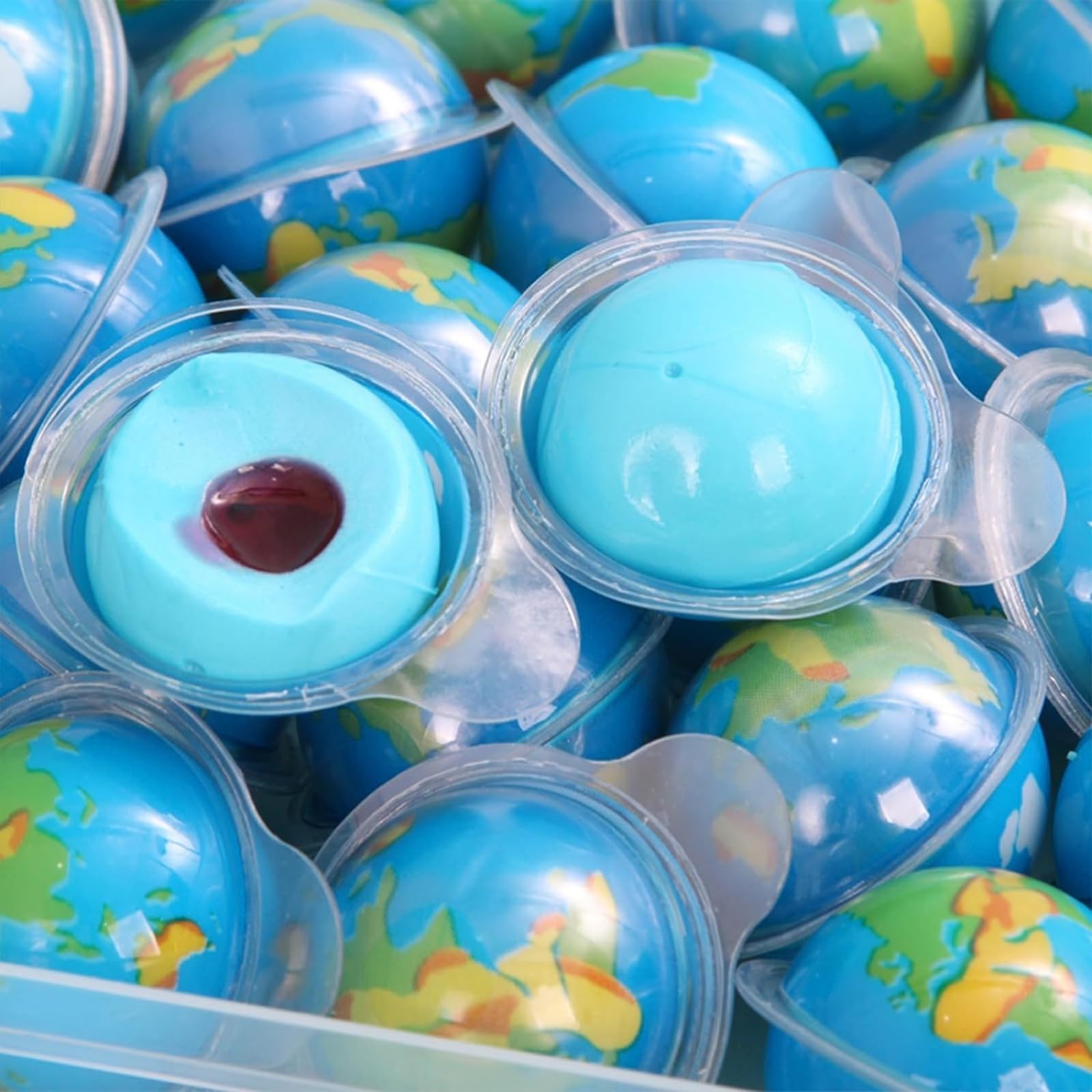 Amazon | 50個グミ 地球グミ 目玉グミ 果汁グミ 外国のお菓子 - 18g*50